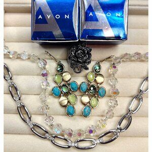 JEWELRY- Live Auction Notification 😊 Like this to be notified when I go LIVE 🎉